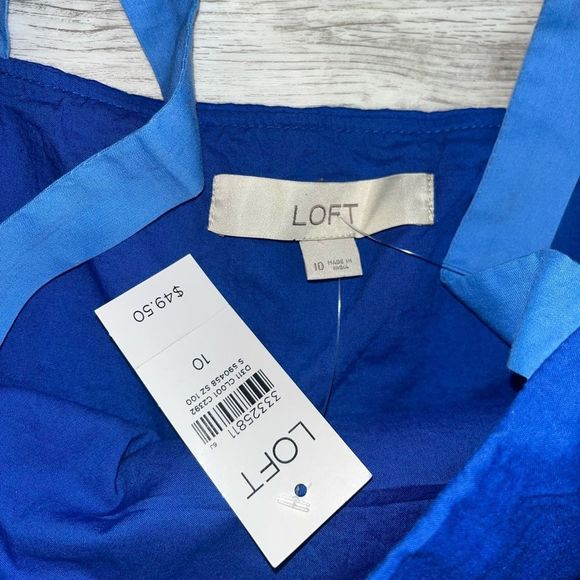 LOFT Blue Top Size 10 NWT - Picture 4 of 5